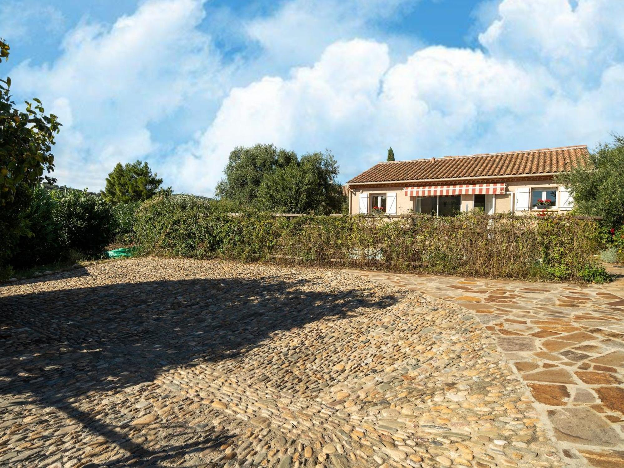 Вилла House In The South Of France With Private Pool Roquebrun Экстерьер фото