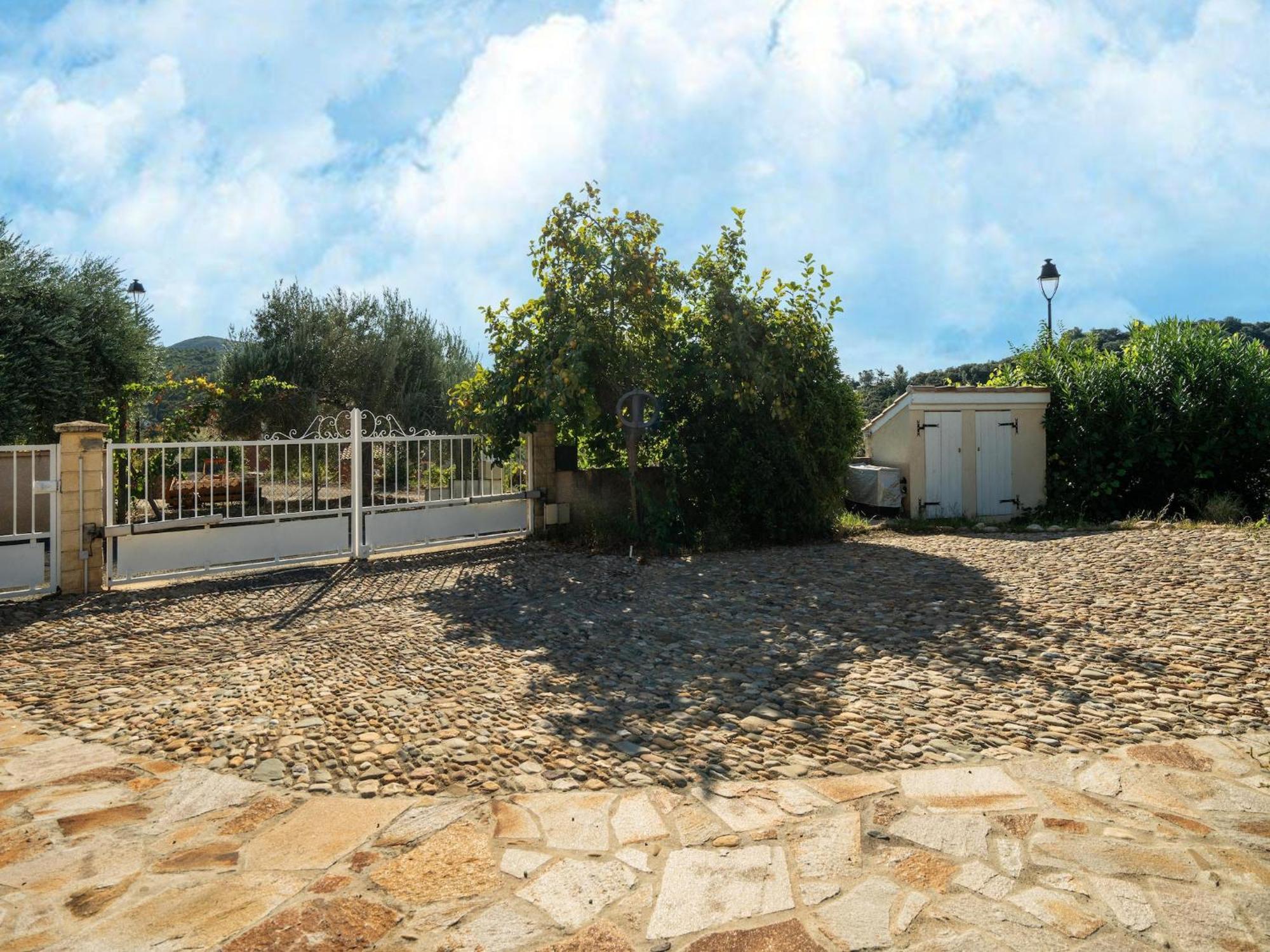 Вилла House In The South Of France With Private Pool Roquebrun Экстерьер фото
